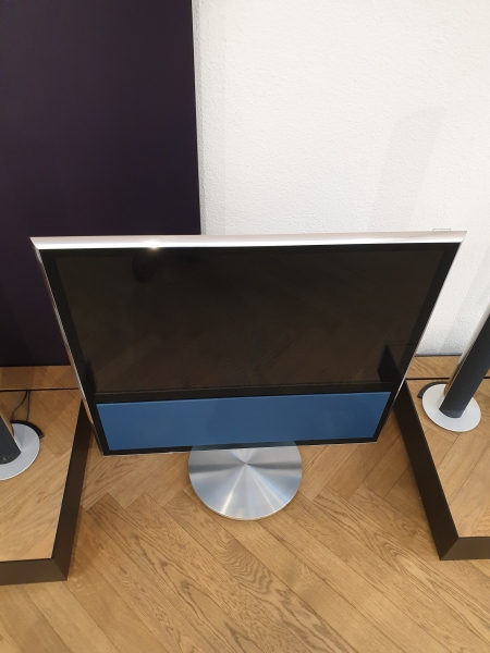 Bang & Olufsen Beovision 11-40